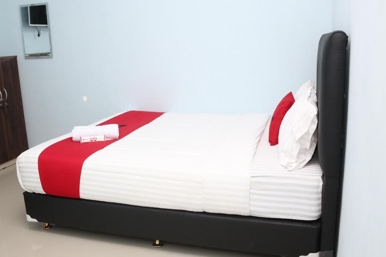 Reddoorz Syariah Near Suncity Mall Madiun Eksteriør bilde