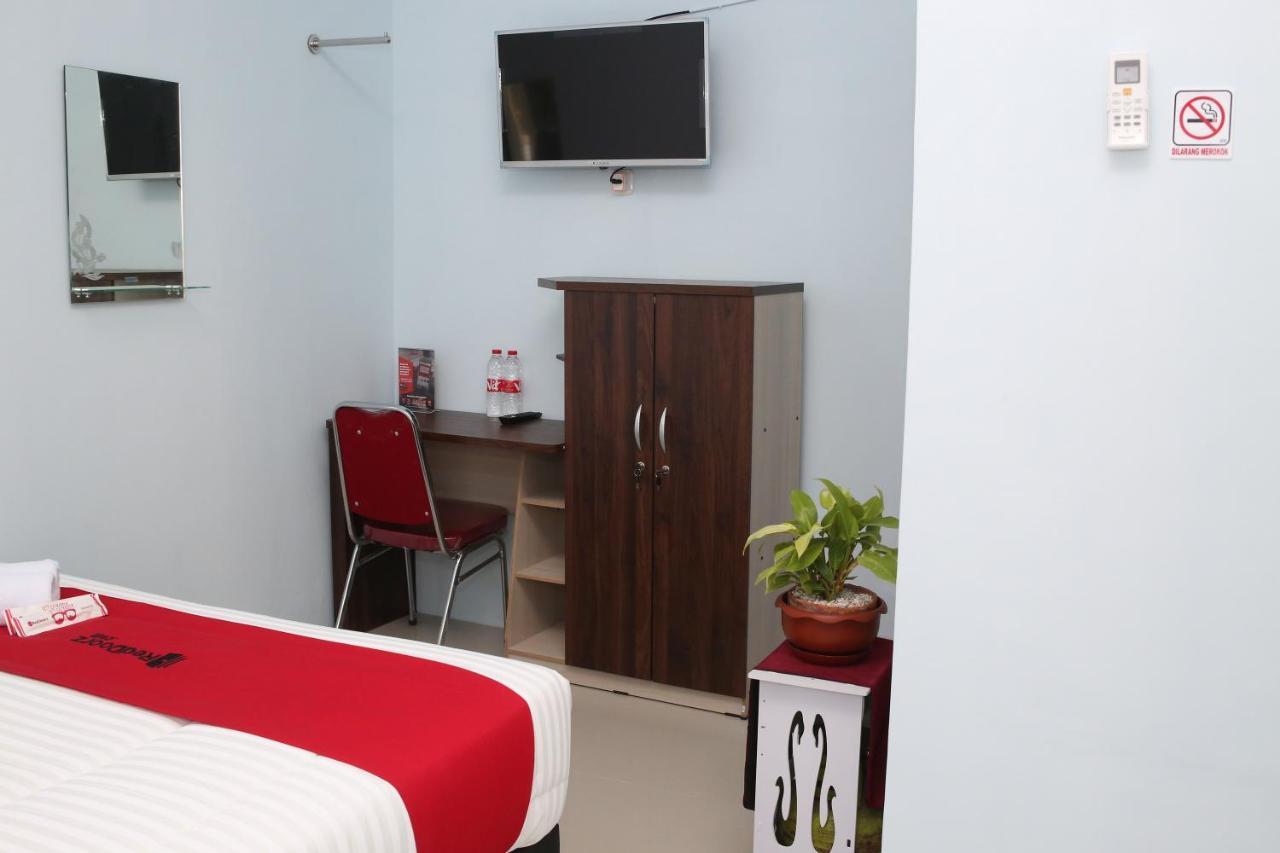 Reddoorz Syariah Near Suncity Mall Madiun Eksteriør bilde