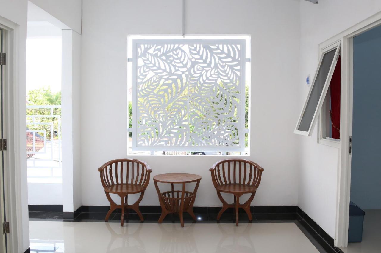 Reddoorz Syariah Near Suncity Mall Madiun Eksteriør bilde