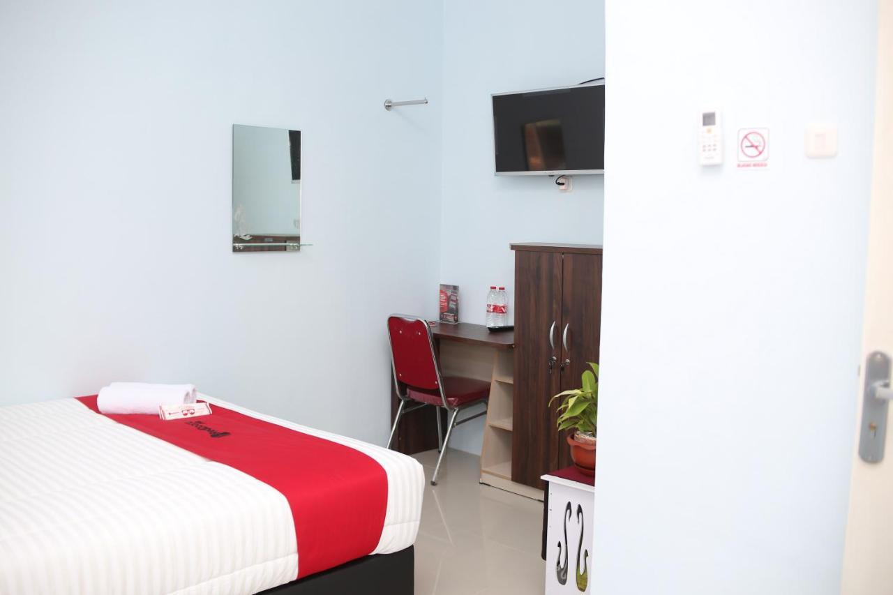 Reddoorz Syariah Near Suncity Mall Madiun Eksteriør bilde