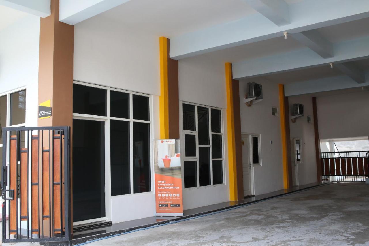Reddoorz Syariah Near Suncity Mall Madiun Eksteriør bilde